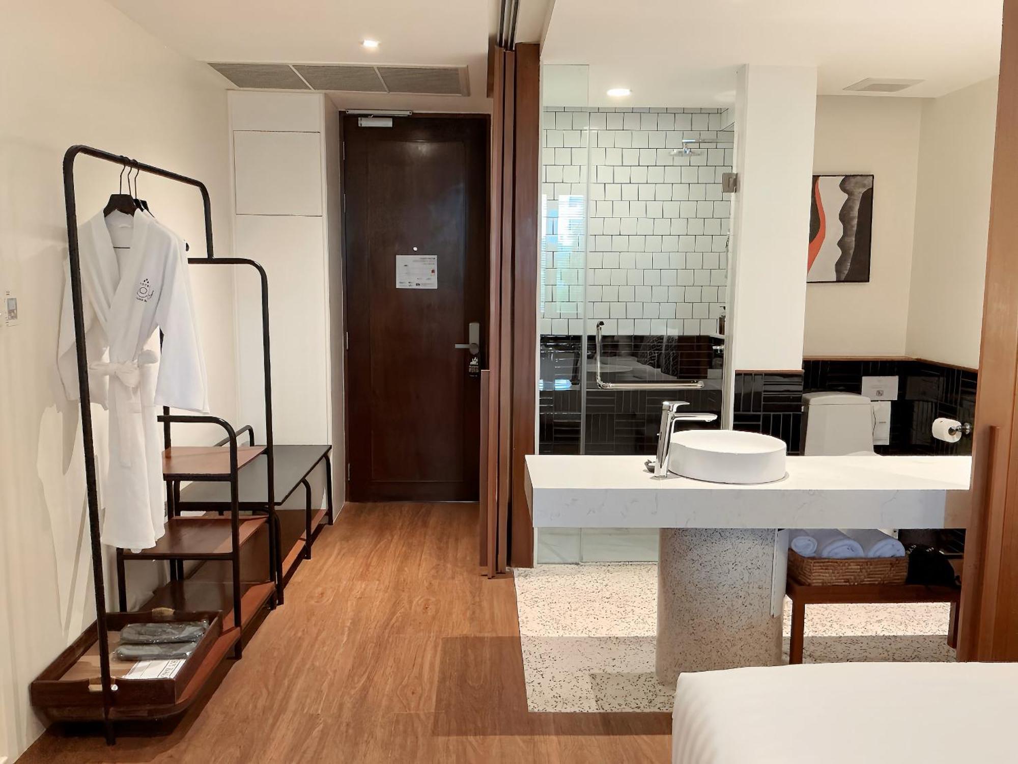 Hotel Loy Chiang Mai Exterior photo